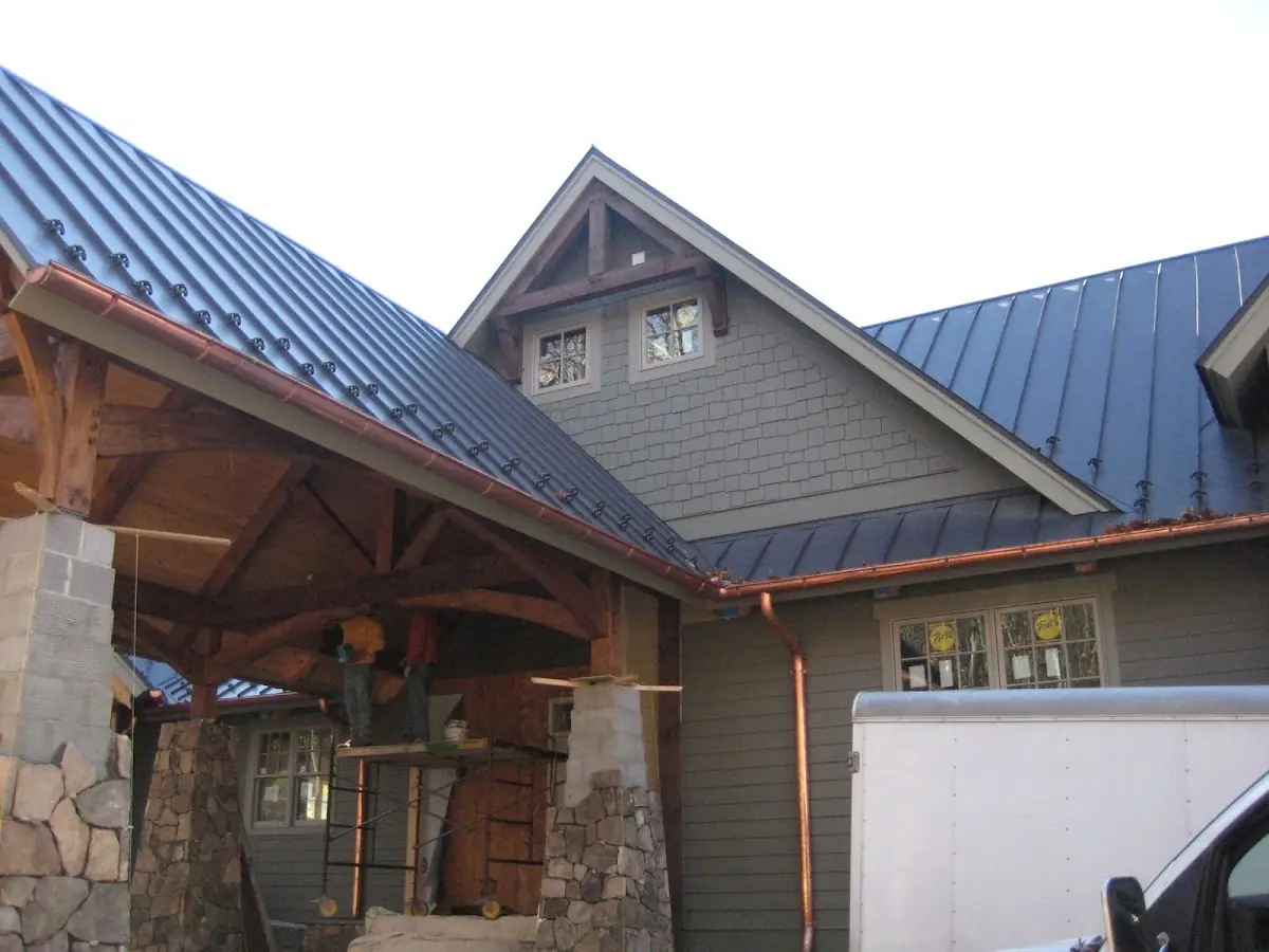 Craftsman Roofing team delivering quality roofing work in Curtis Bay